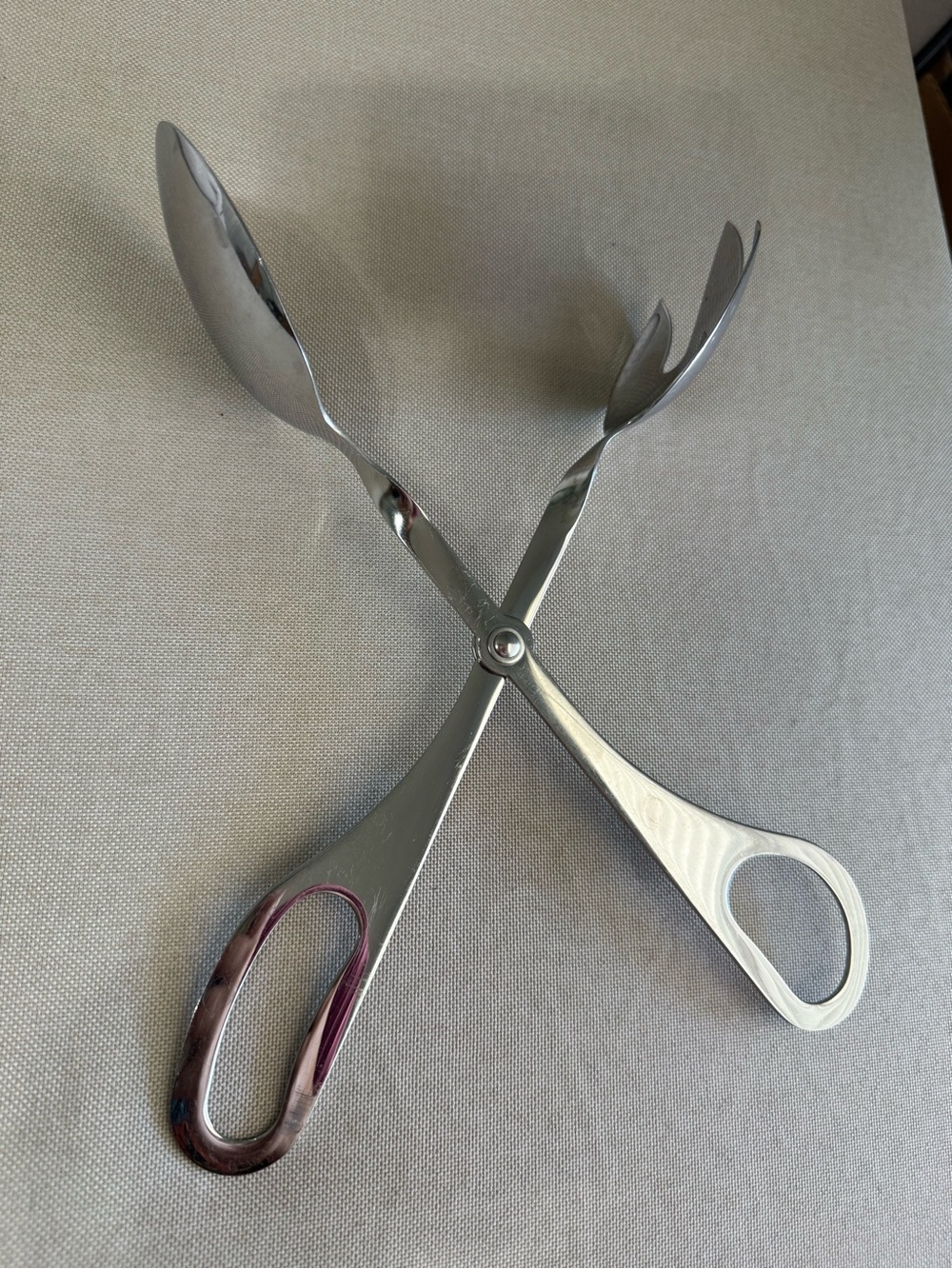 Oneida Stainless Steel scissor-style Salad Serving Spoon Fork tongs